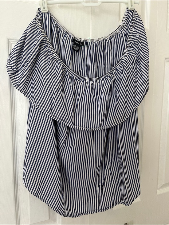 Rue21 Tops - Rue21 Navy and White Striped Off-Shoulder Camisole
